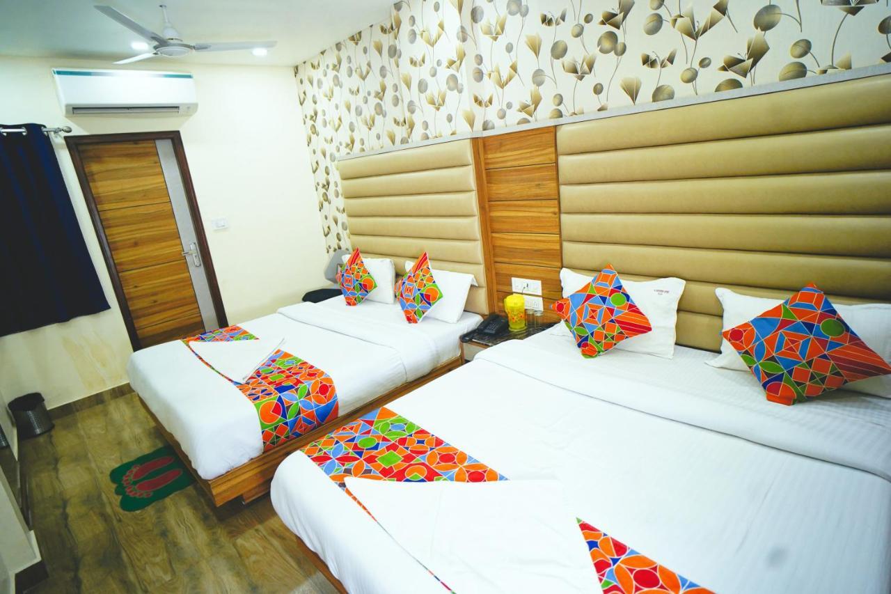 Hotel Delhi Darshan Deluxe-By Rsl Hospitality Nueva Delhi Exterior foto