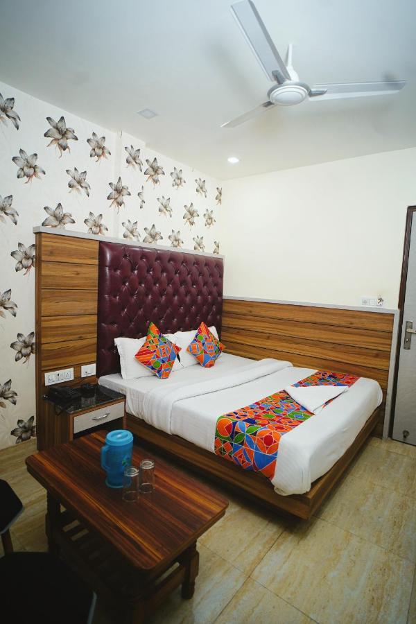 Hotel Delhi Darshan Deluxe-By Rsl Hospitality Nueva Delhi Exterior foto